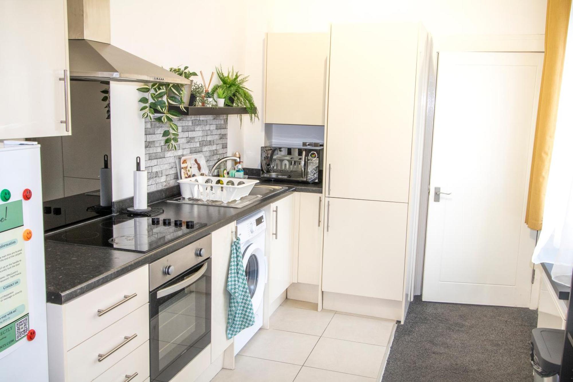 Cozy And Charming - 1 Bedroom Apartment - Free Parking, Transit Links, Close To Stadiums マンチェスター エクステリア 写真